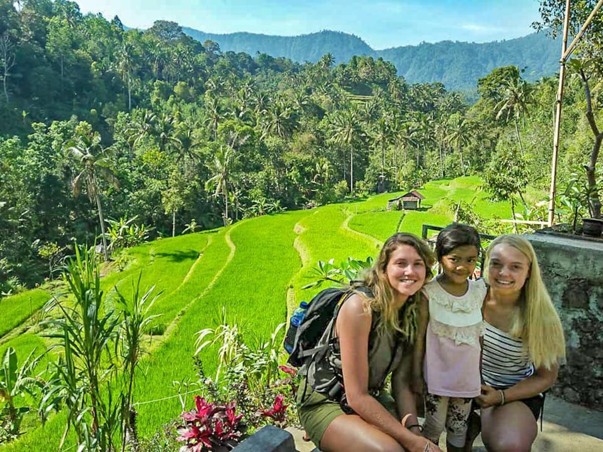 Buda's Homestay Lemukih Buleleng  Bagian luar foto