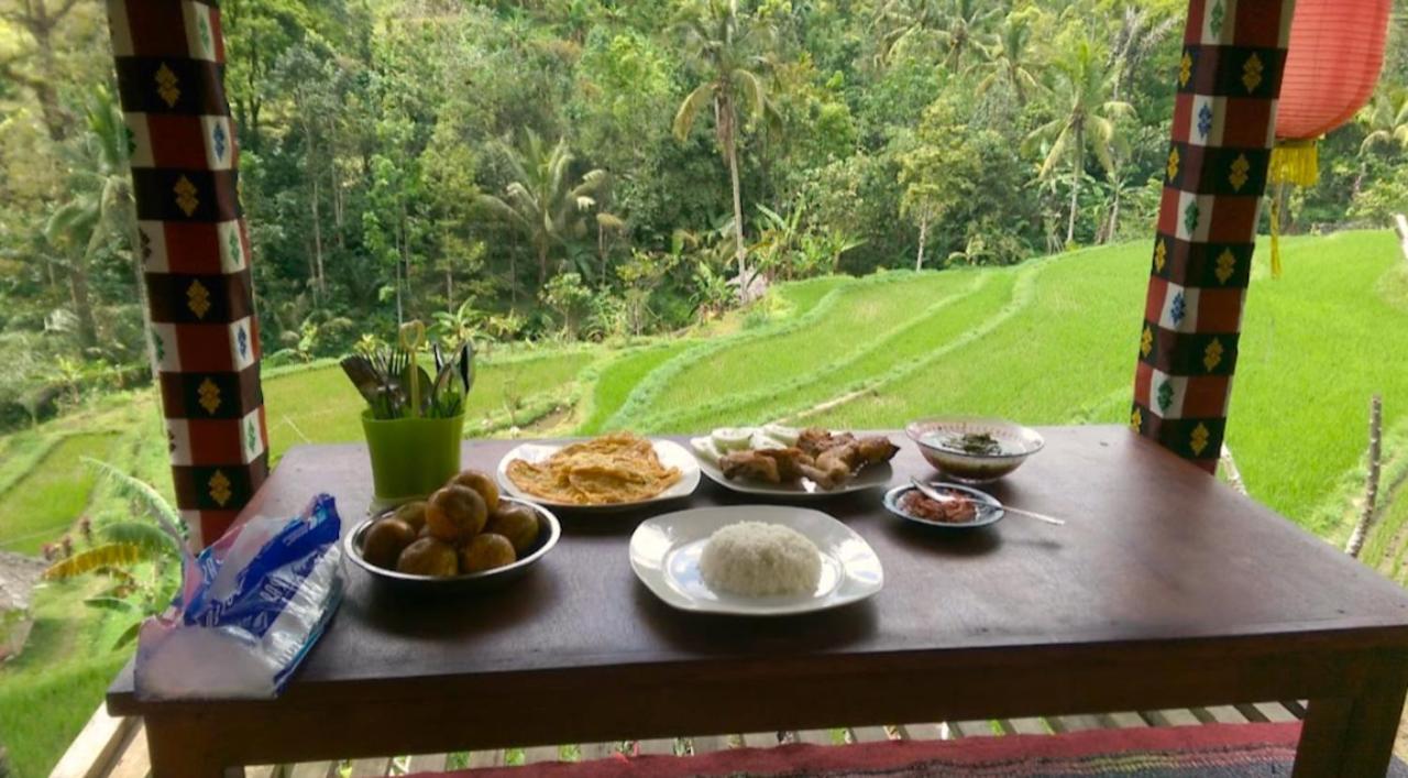 Buda's Homestay Lemukih Buleleng  Bagian luar foto